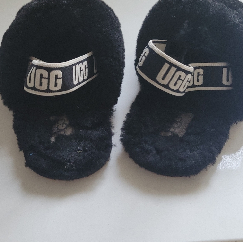 UGG Fluff Yeah - Picture 4 of 4